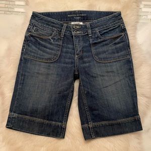 Banana Republic Bermuda jean shorts